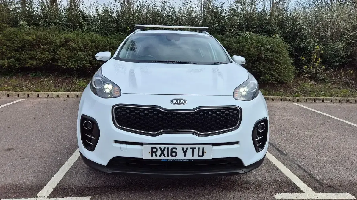 Used Kia Sportage 114 HP (83 kW) 2016 White SUV
