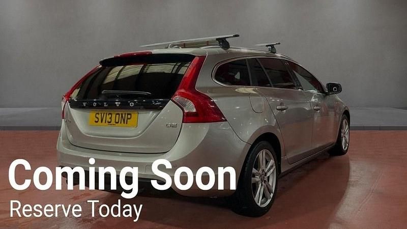 Used Volvo V60 SE Lux 115 HP (84 kW) 2013 Gold Estate