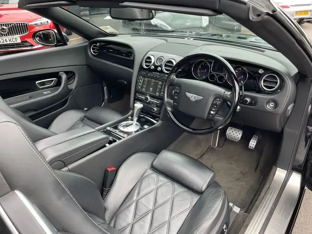 Used Bentley Continental GT Convertible 560 HP (411 kW) 2009 Black Cabriolet