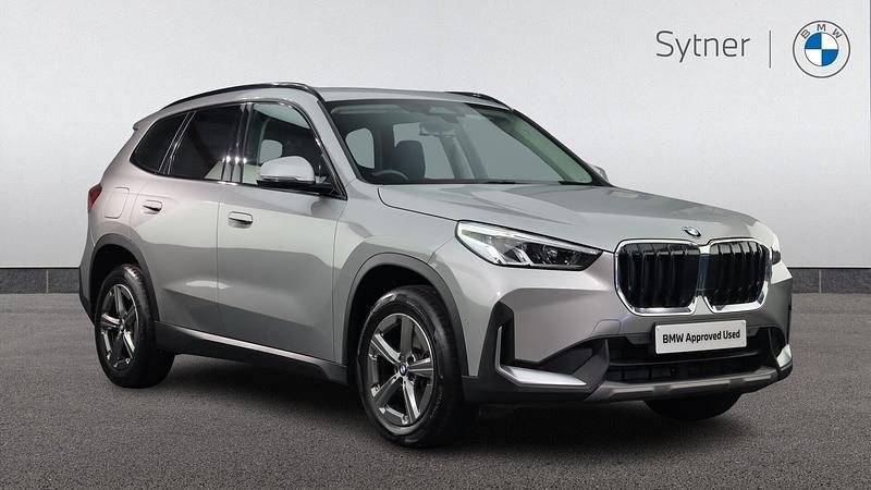 Used BMW X1 Sport Line 148 HP (108 kW) 2023 Silver SUV