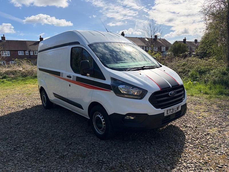 Used Ford Transit Custom 2021 Frozen white Van