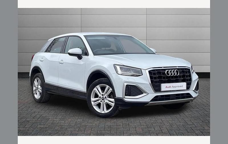 Used Audi Q2 Sport 150 HP (110 kW) 2024 White SUV