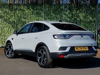 Used Renault Arkana Techno 142 HP (104 kW) 2024 White SUV