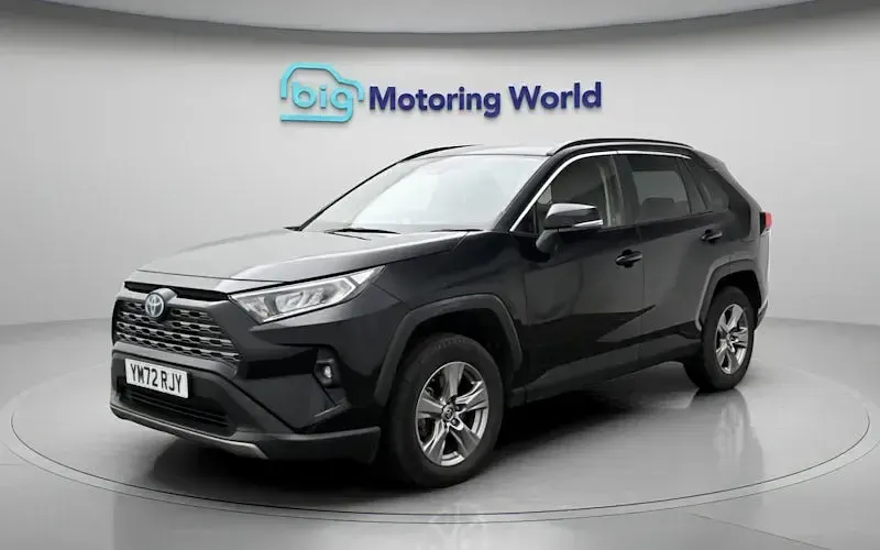 Usado Toyota RAV4 218 HP (160 kW) 2022 SUV