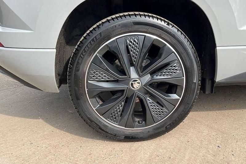 Used Skoda Karoq SportLine 150 HP (110 kW) 2022 Grey SUV