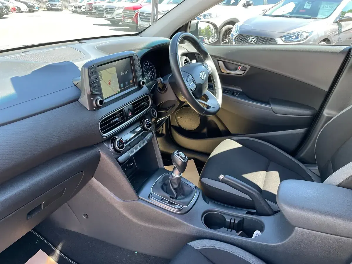 Used Hyundai Kona Premium 120 HP (88 kW) 2018 Grey SUV