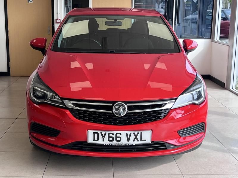 Used Vauxhall Astra 2016 Red Hatchback
