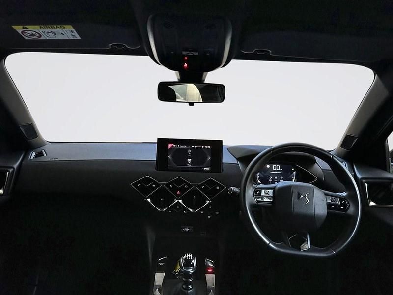 Used DS Automobiles DS3 Elegance 100 HP (73 kW) 2021 Grey MPV