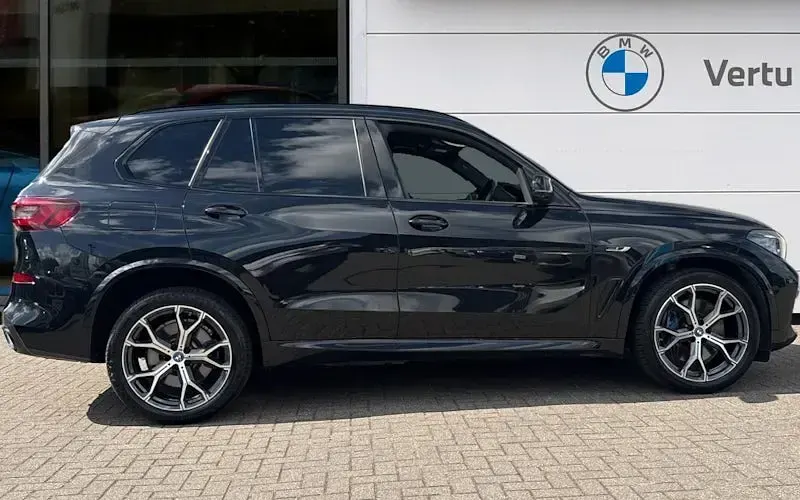 Used BMW X5 Comfort Edition 394 HP (289 kW) 2022 Black sapphire SUV