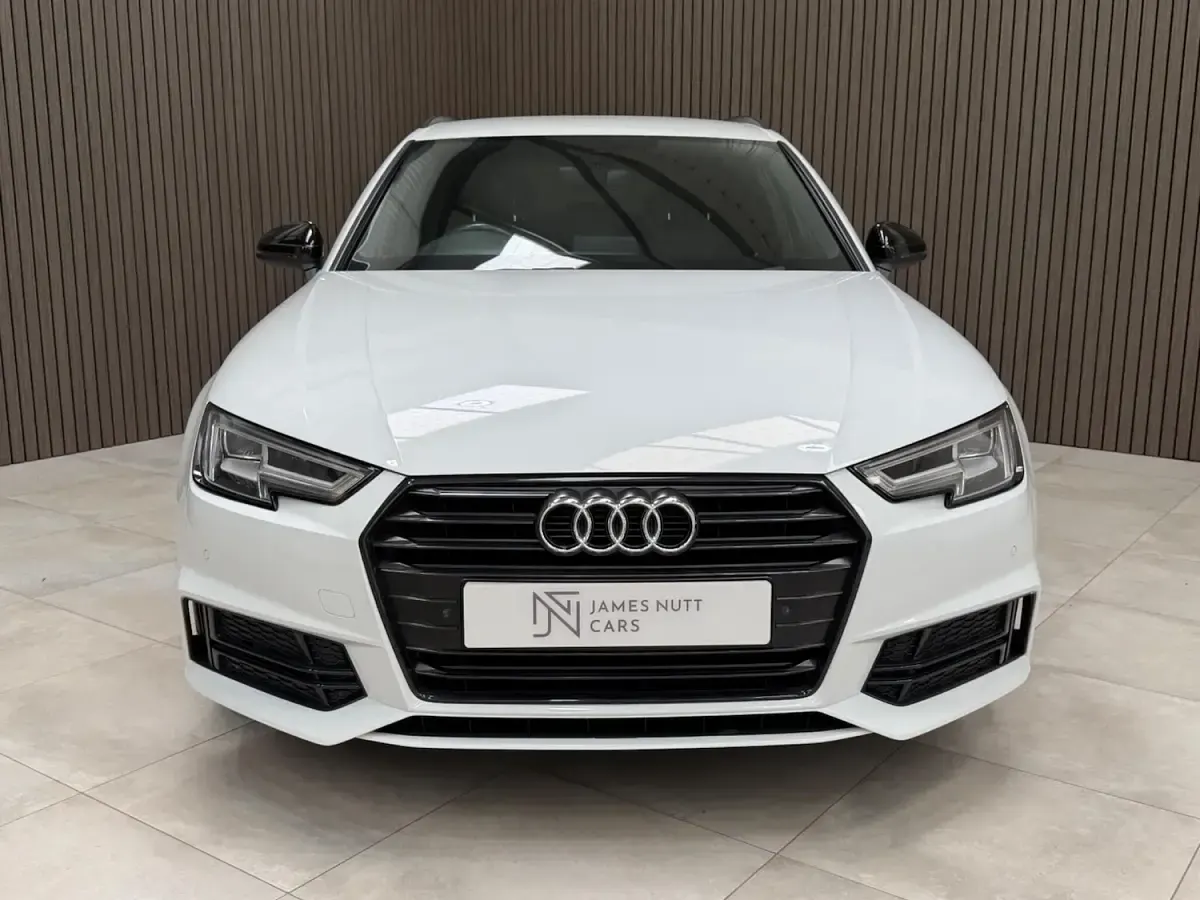 Used Audi A4 Black Edition 190 HP (139 kW) 2018 White Estate