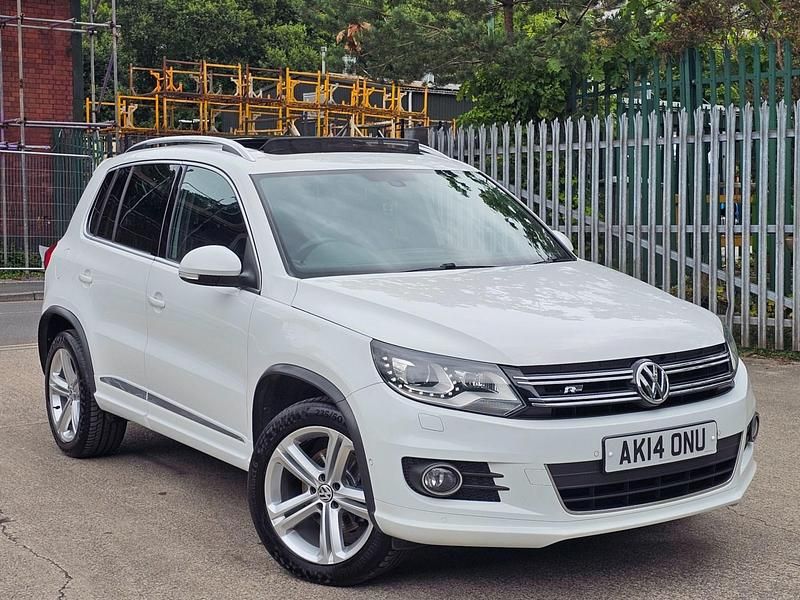 White Used 2014 VW Tiguan R-line SUV | £10,395 (Fair price) - Image 1/4