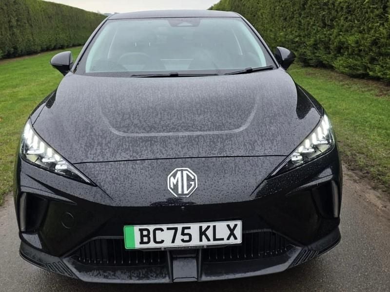New MG MG4 EV Trophy 2026 Hatchback