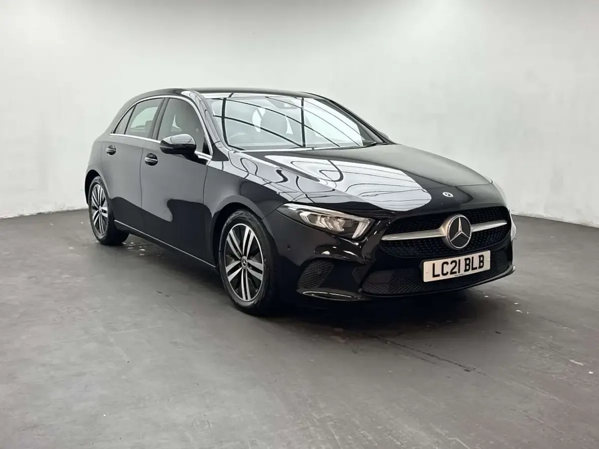 Used Mercedes A180 Executive 136 HP (100 kW) 2021 Black Hatchback