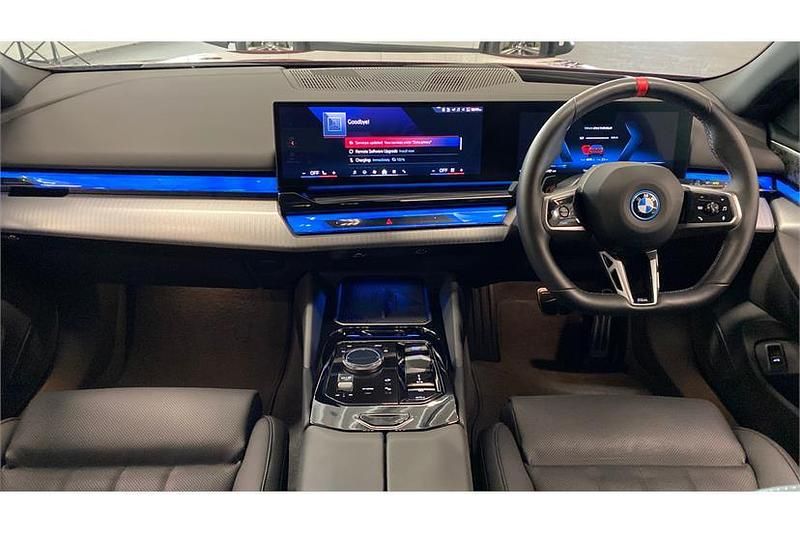 Used BMW i5 Shadowline 442 kW (601 HP) 2024 Fire red Sedan