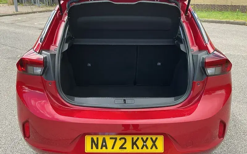 Used Vauxhall Corsa Design Edition 75 HP (55 kW) 2023 Hatchback