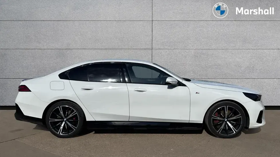 Used BMW i5 M Sport 246 kW (335 HP) 2025 White