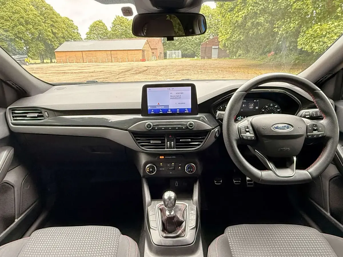 Used Ford Focus ST-Line 125 HP (91 kW) 2019 Blue Hatchback