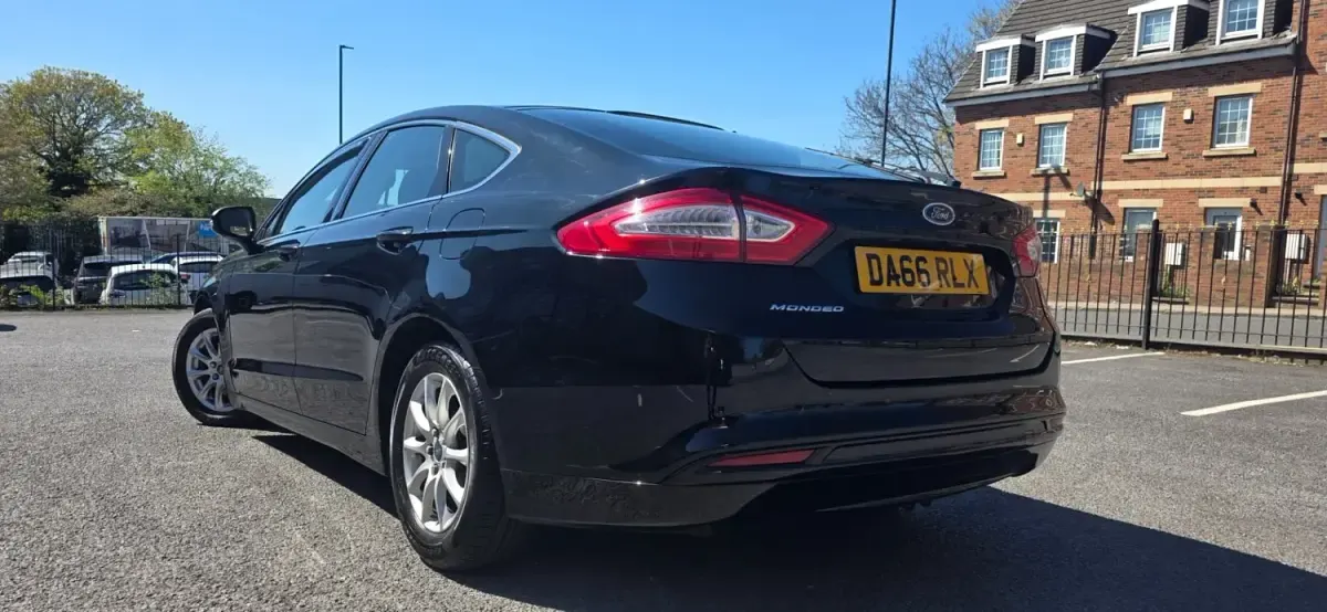 Usado Ford Mondeo Titanium 2016 Preto Citadino