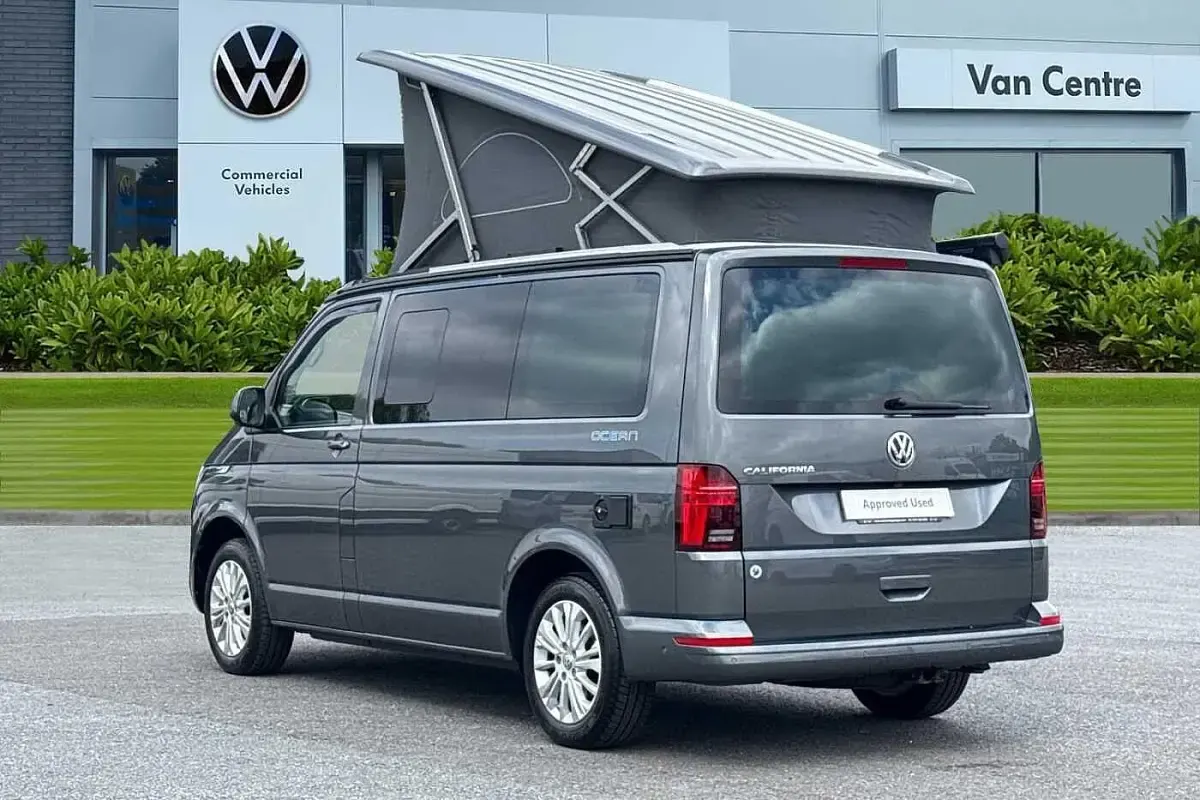 Used VW California California 150 HP (110 kW) 2024 Grey Van