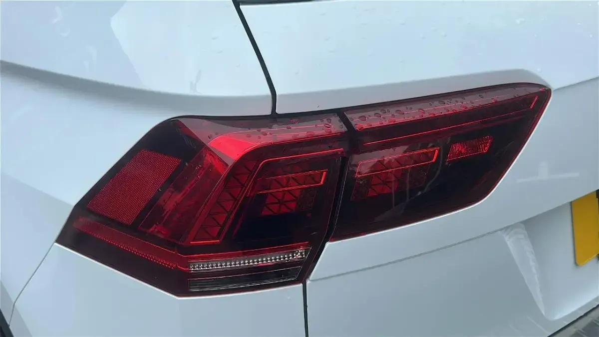 Używany VW Tiguan SEL 187 KM (137 kW) 2019 Biały SUV