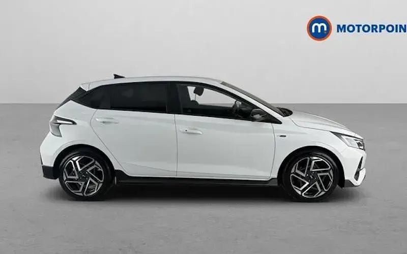 Used Hyundai i20 N Line 101 HP (74 kW) 2025 White Hatchback