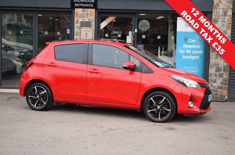 Red Used 2015 Toyota Yaris Sport Hatchback | £7,000 (Fair price) - Image 1/4