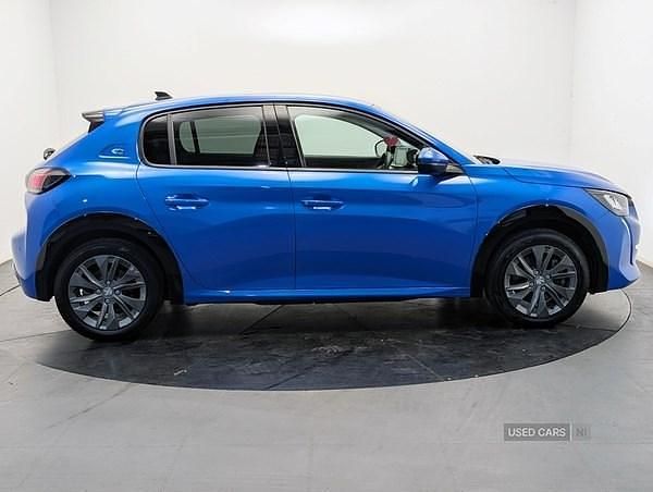 Used Peugeot e-208 Allure Premium 100 kW (136 HP) 2021 Blue Hatchback