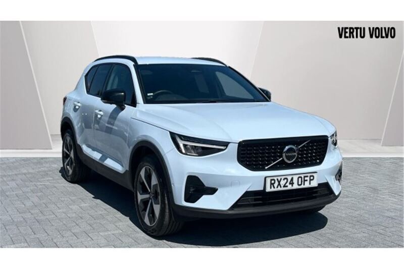 Blue Used 2024 Volvo XC40 Plus SUV | £31,912 (Fair price) - Image 1/4