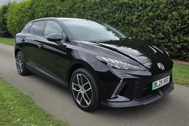 New MG MG4 EV Trophy 319 kW (435 HP) 2025 Hatchback