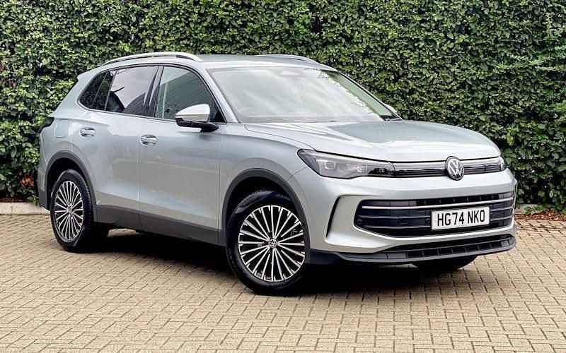 Used 2026 VW Tiguan Match SUV | £30,499 (Fair price) - Image 1/4