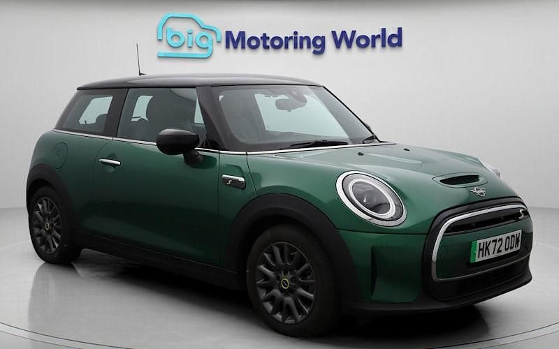 Used Mini Cooper Level 2 135 kW (184 HP) 2023 Hatchback
