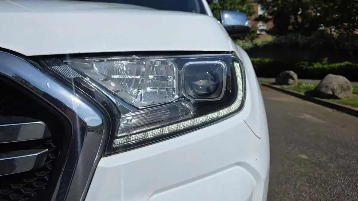 Begagnad Ford Ranger Limited 213 HK (156 kW) 2021 Vit Pickup