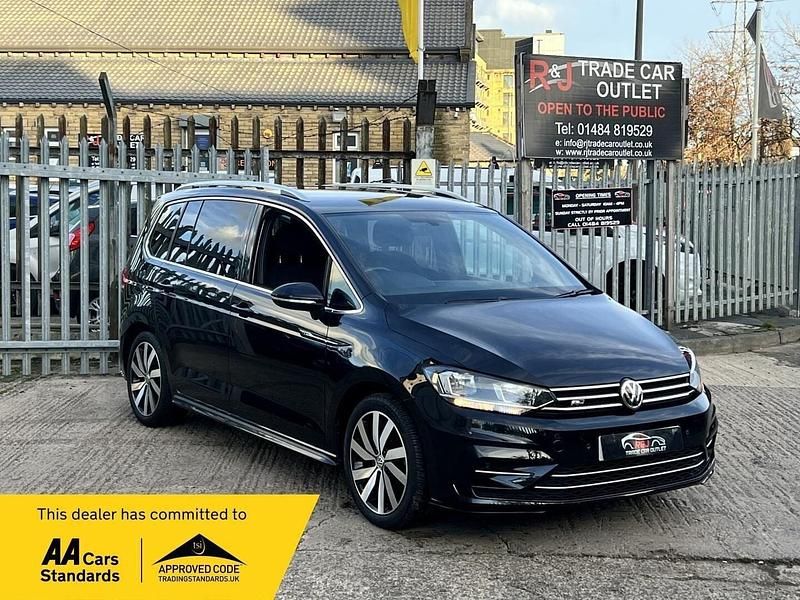 Used VW Touran R-line 2018 Black MPV