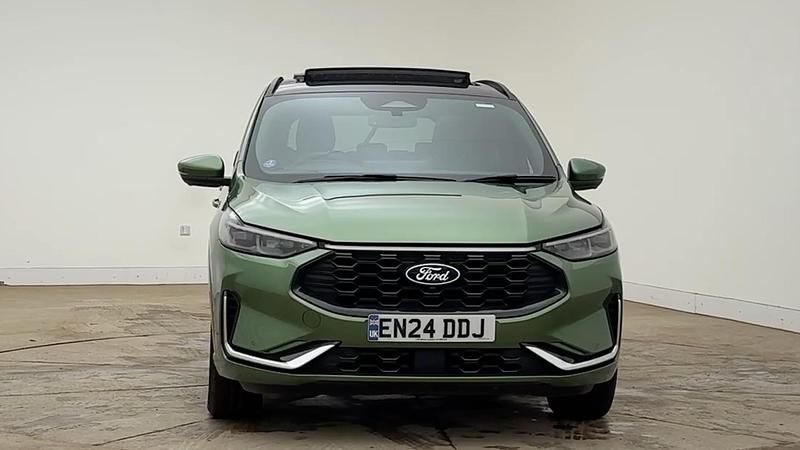 Used Ford Kuga ST-Line X 180 HP (132 kW) 2024 Green SUV