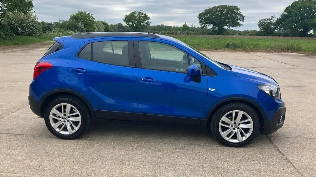 Second-hand Vauxhall Mokka 140 CP (102 kW) 2016 Albastru SUV
