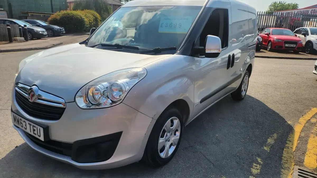 Used Vauxhall Combo Sportive 2014 Silver MPV