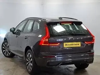 Used Volvo XC60 Plus 197 HP (144 kW) 2022 Grey SUV