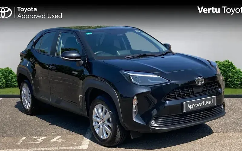Used Toyota Yaris Hybrid 116 HP (85 kW) 2025 Estate