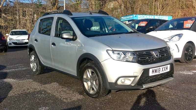 Used Dacia Sandero Ambiance 90 HP (66 kW) 2018 Silver Hatchback