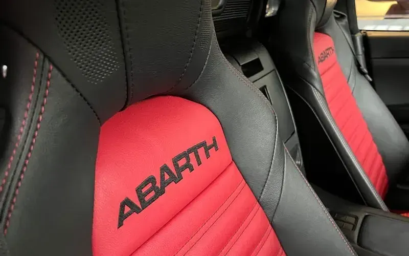 Used Abarth 124 Spider 170 HP (125 kW) 2019 Cabriolet