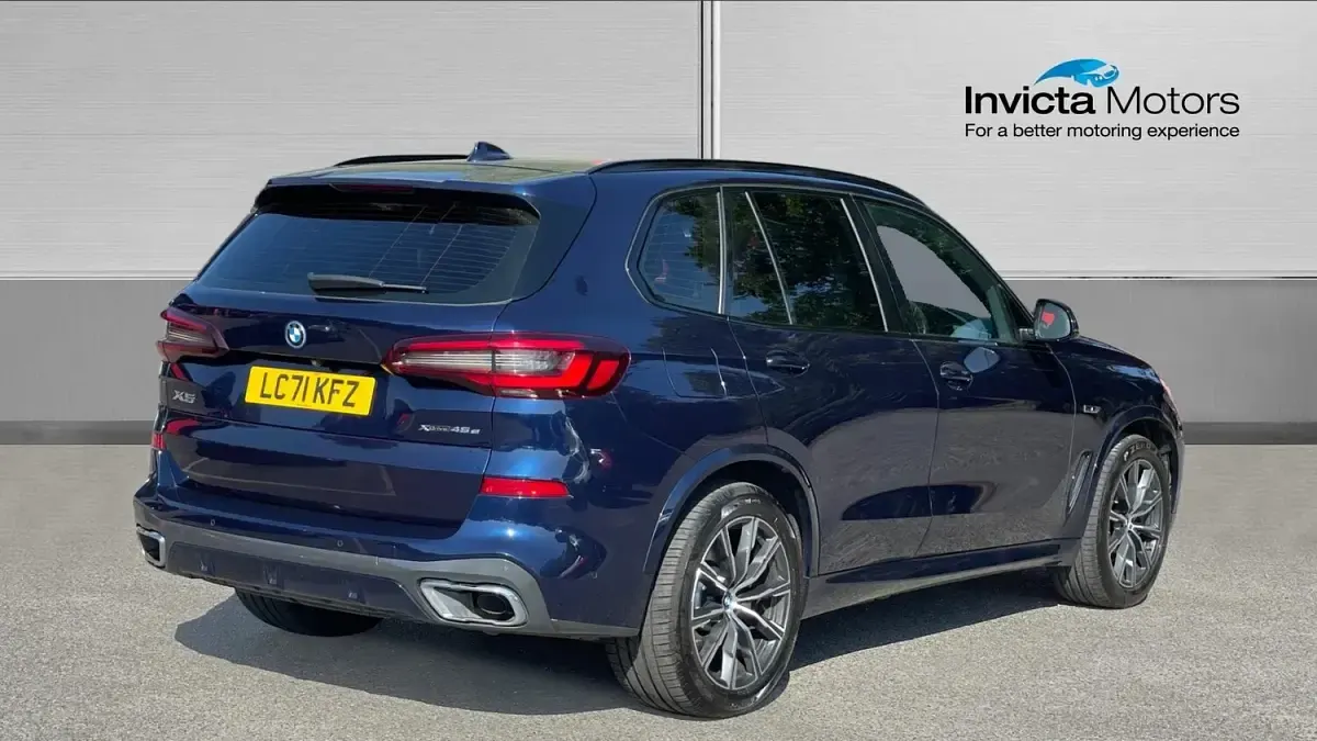 Used BMW X5 M Sport 394 HP (289 kW) 2021 Blue SUV
