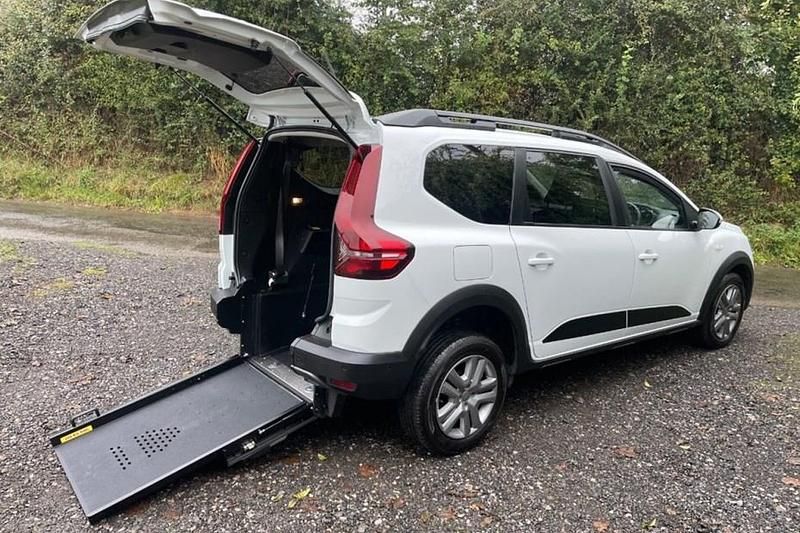 Used 2023 Dacia Jogger Expression SUV | £16,995 (Fair price) - Image 1/1