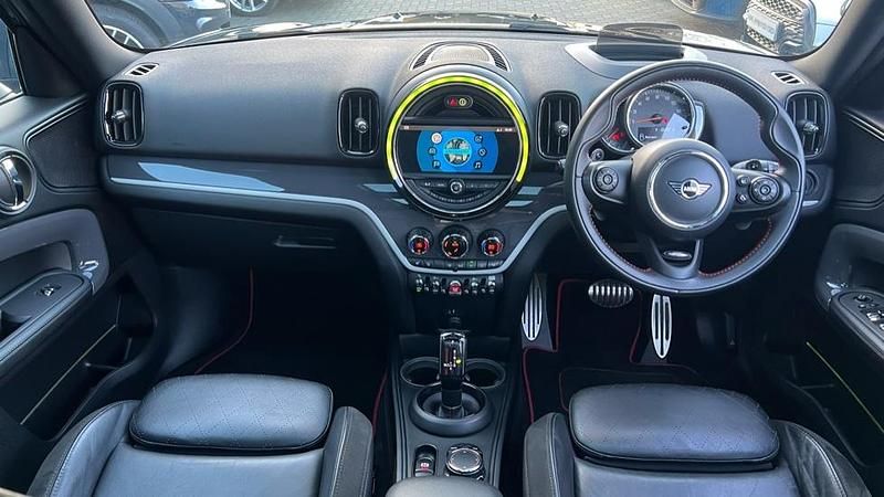 Used Mini Cooper S Countryman Sport 189 HP (139 kW) 2019 Black SUV