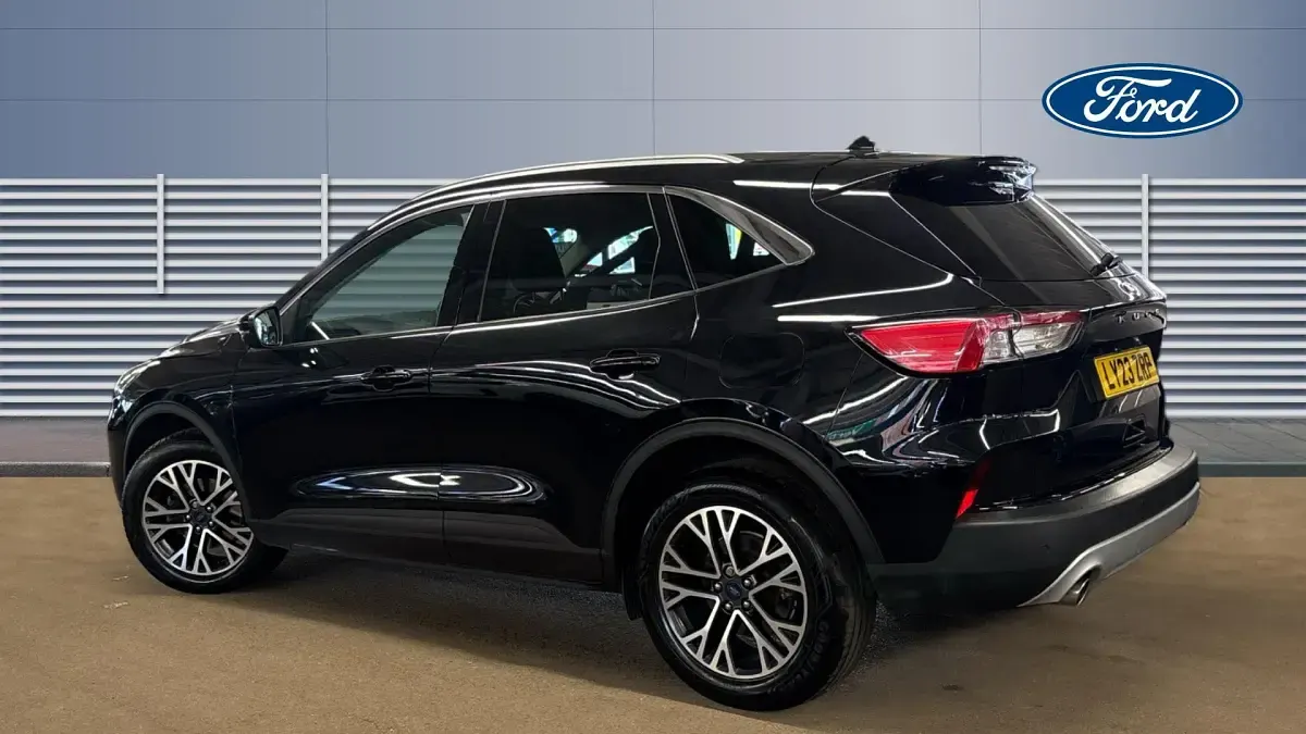Used Ford Kuga Titanium 150 HP (110 kW) 2023 Black SUV