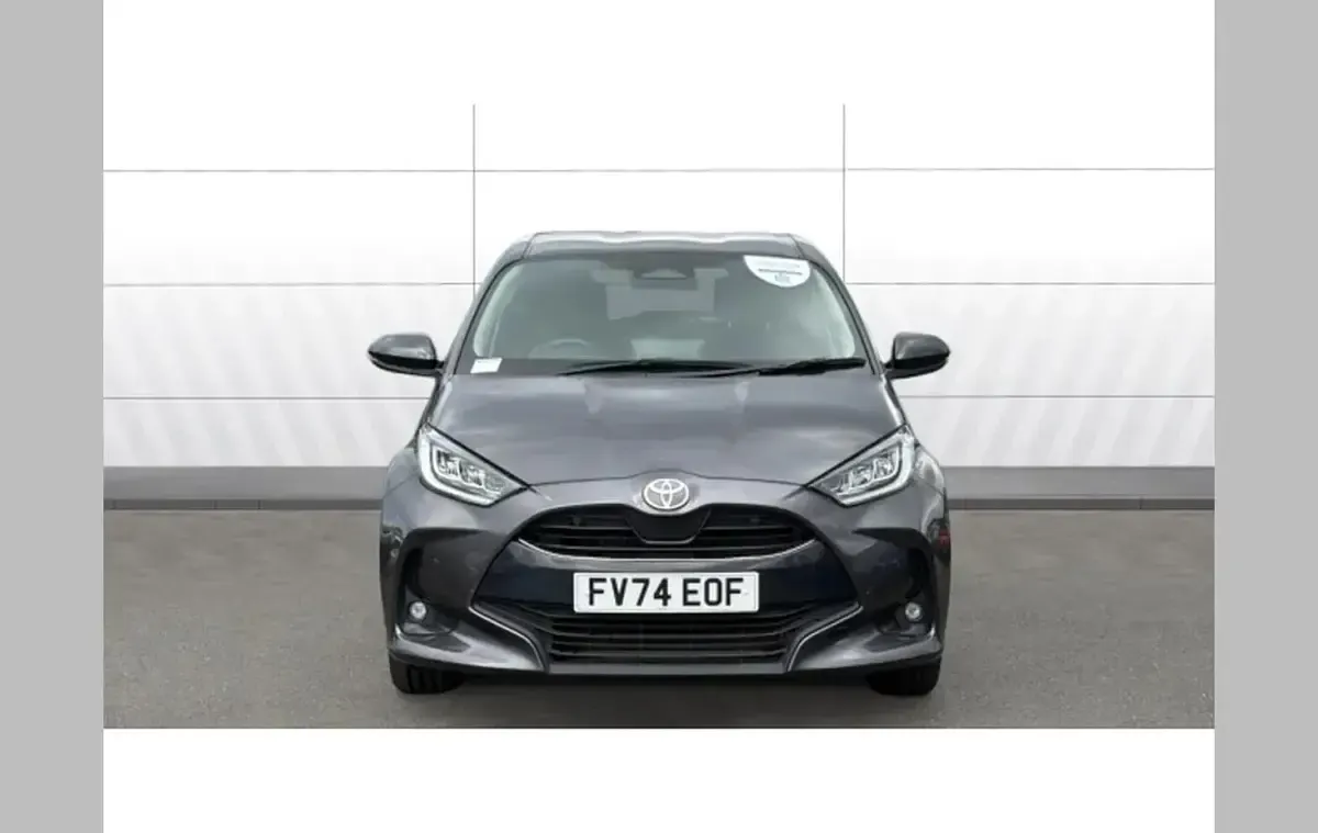 Used Toyota Yaris Design 116 HP (85 kW) 2024 Grey Hatchback
