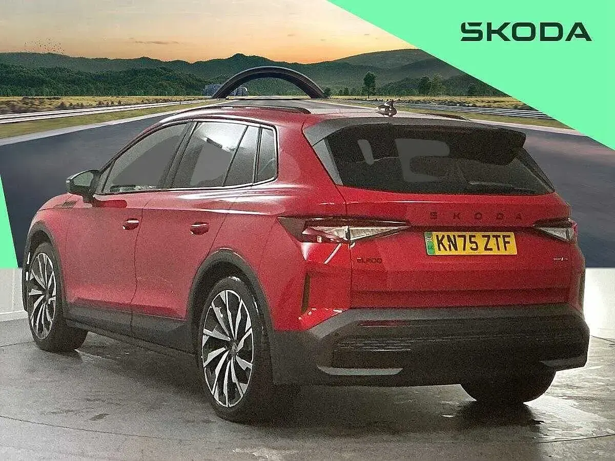 Used Skoda Elroq SportLine 210 kW (286 HP) 2025 Red SUV