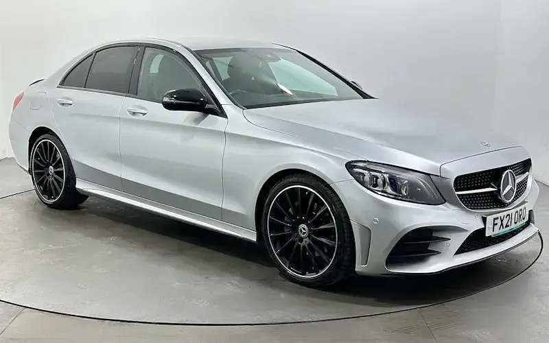 Used Mercedes C220 AMG Line Premium 194 HP (142 kW) 2021 Sedan