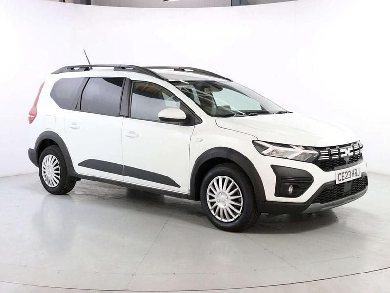 White Used 2023 Dacia Jogger Expression MPV | £14,200 (Good price) - Image 1/1