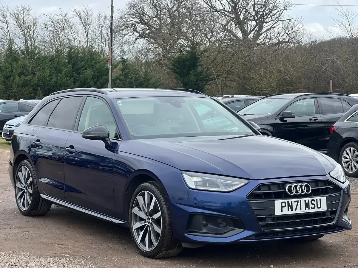 Used Audi A4 Sport 163 HP (119 kW) 2021 Blue Estate