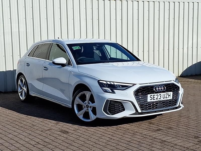 Used Audi A3 S-Line 150 HP (110 kW) 2023 White Sedan